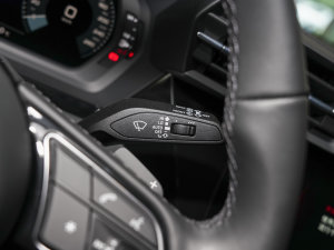 2023Sportback 35 TFSI Mȡ\ п؅^