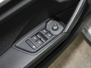 2023Sportback 35 TFSI Mȡ\ п؅^(q)