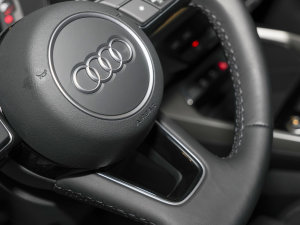 2023Sportback 35 TFSI Mȡ\ п؅^(q)