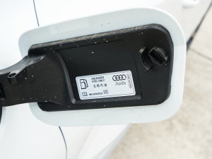 2023Ŀ Sportback 35 TFSI A\ ^