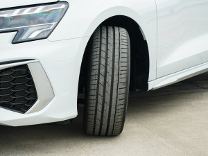 2023Ŀ Sportback 35 TFSI A\ ^