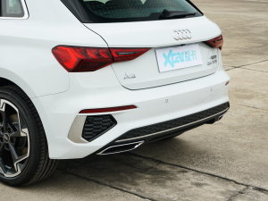 2023Ŀ Sportback 35 TFSI A\ ^