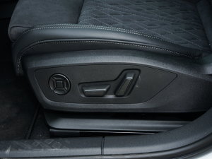 2023Ŀ Sportback 35 TFSI A\ {{