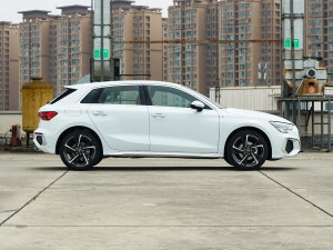 2023Ŀ Sportback 35 TFSI r\ ȣң