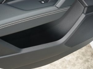 2023Ŀ Sportback 35 TFSI r\ Tg