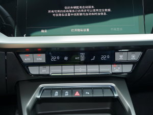 2023Ŀ Sportback 35 TFSI r\ {{