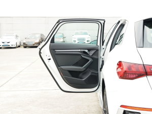 2023Ŀ Sportback 35 TFSI r\ ܇T