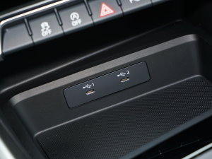 2023Ŀ Sportback 35 TFSI r\ п؅^