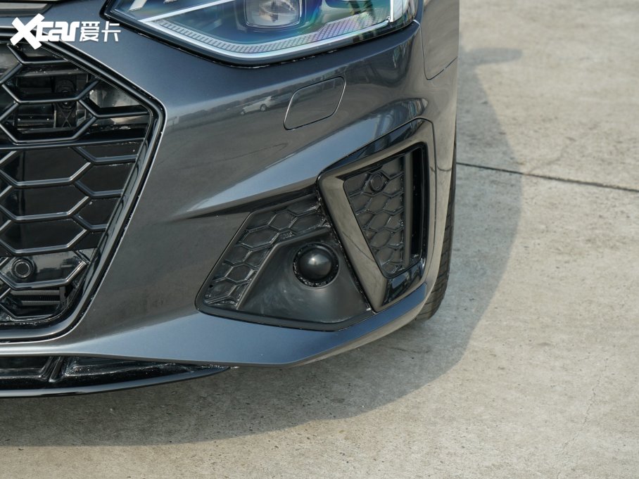 2023WA4L 45 TFSI quattro xӸ