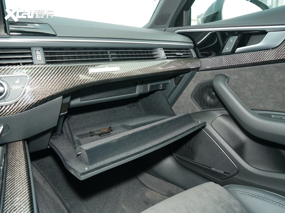 2023WA4L 45 TFSI quattro xӸ