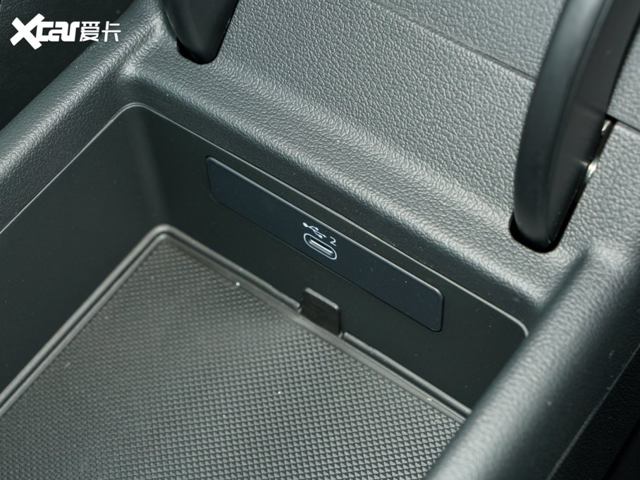 2023WA4L 45 TFSI quattro xӸ