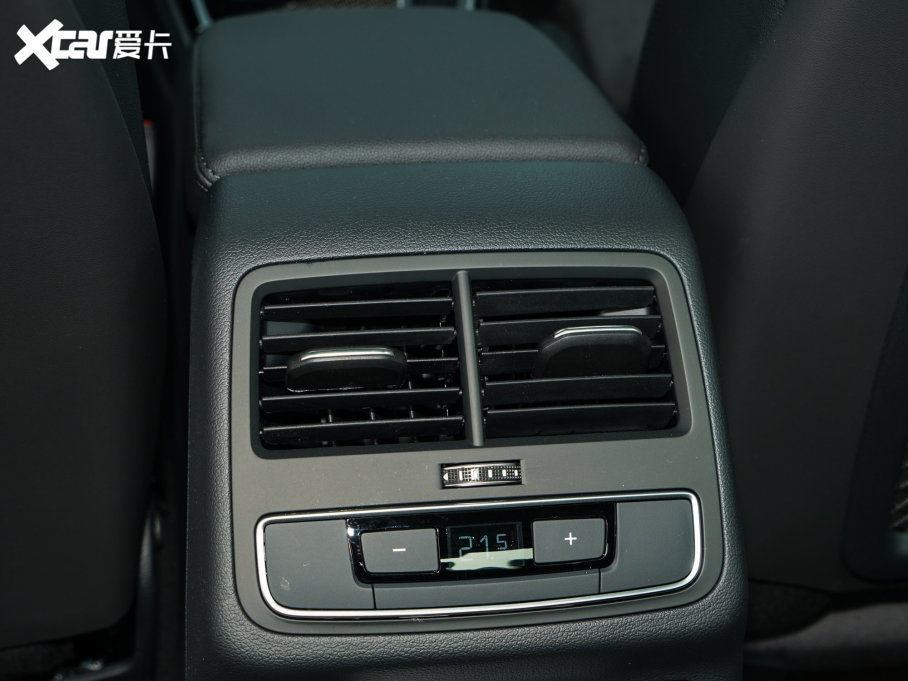 2023WA4L 45 TFSI quattro xӸ