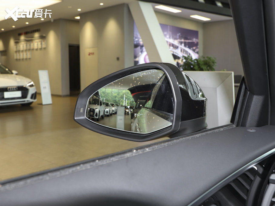 2023WA4L 40 TFSI AӸ 