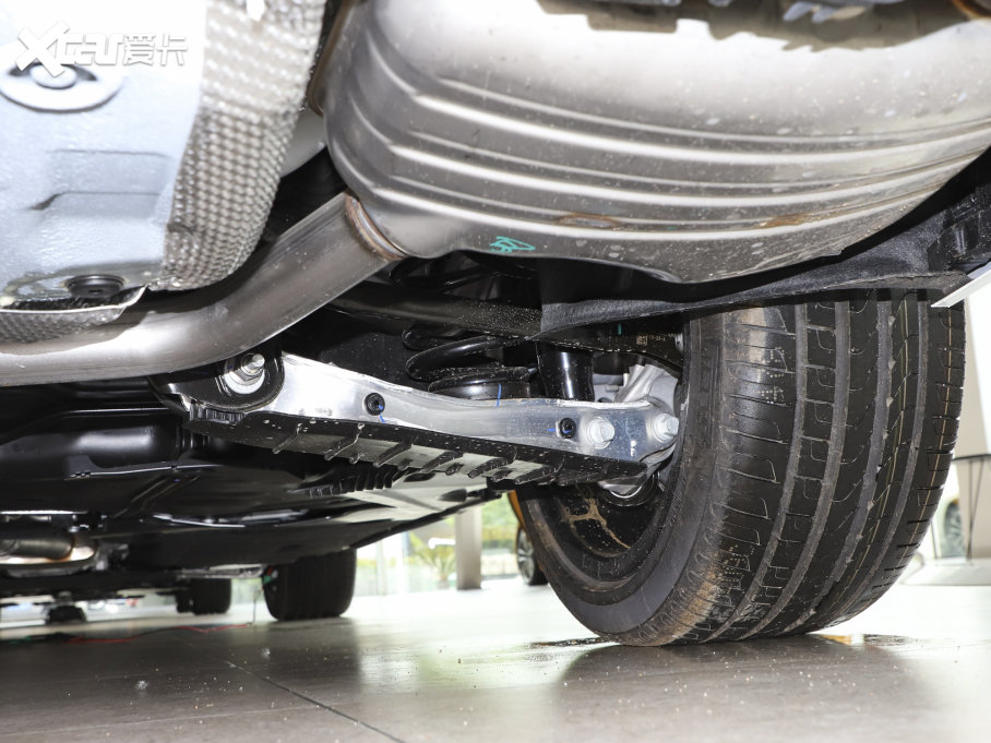 2023WA4L 40 TFSI AӸ 