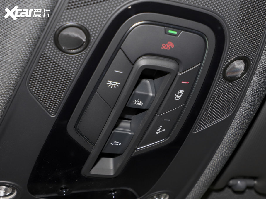 2023WA4L 40 TFSI AӸ 