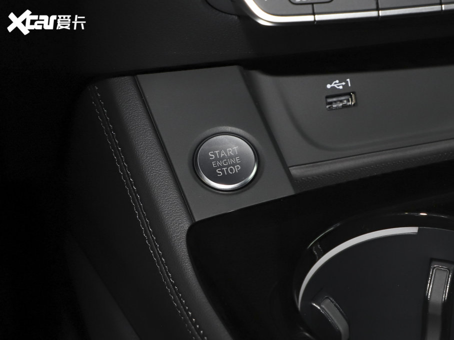 2023WA4L 40 TFSI AӸ 