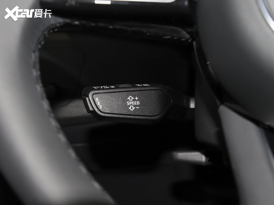 2023WA4L 40 TFSI AӸ 