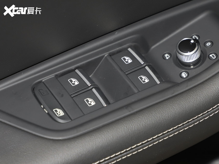 2023WA4L 40 TFSI AӸ 