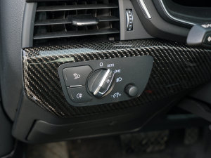 202345 TFSI quattro xӸ п؅^