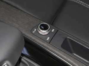 2023款40 TFSI 豪华动感型  音响调节