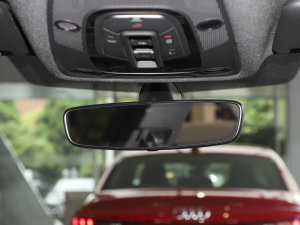 2023款40 TFSI 豪华动感型  车内后视镜