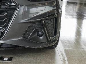 202340 TFSI quattro AӸ ^