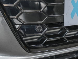 202340 TFSI quattro AӸ ^