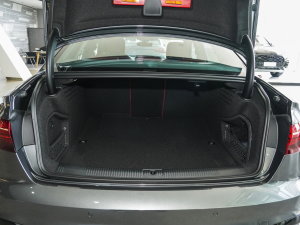 202340 TFSI quattro AӸ g