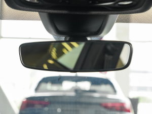 202340 TFSI quattro AӸ ܇ȺҕR