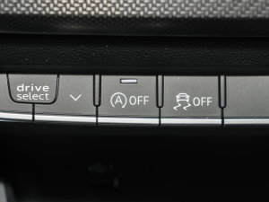 202340 TFSI quattro AӸ п؅^