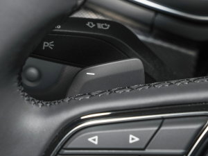 202340 TFSI quattro AӸ п؅^