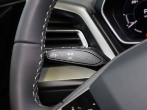 202340 e-tron а п؅^