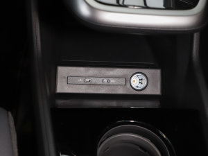 202340 e-tron а п؅^