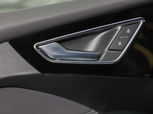 202340 e-tron а п؅^