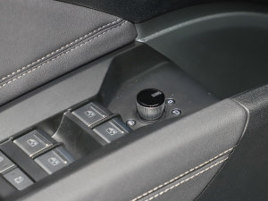 202340 e-tron а п؅^