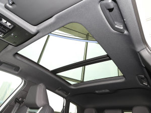 202340 e-tron ҹ 촰