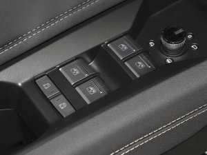 202340 e-tron (chung)ҹ п؅^(q)