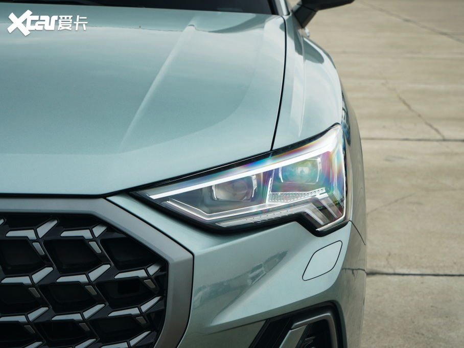 2024WQ3 45 TFSI quattro rЄӸ