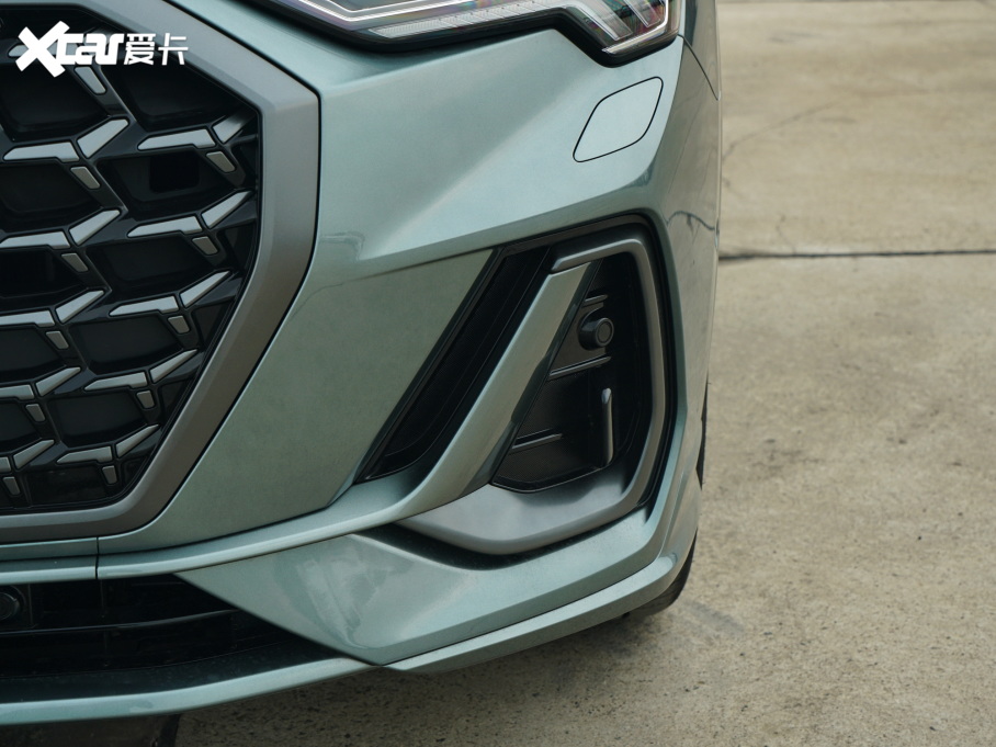 2024��W��Q3 45 TFSI quattro �r�ЄӸ���