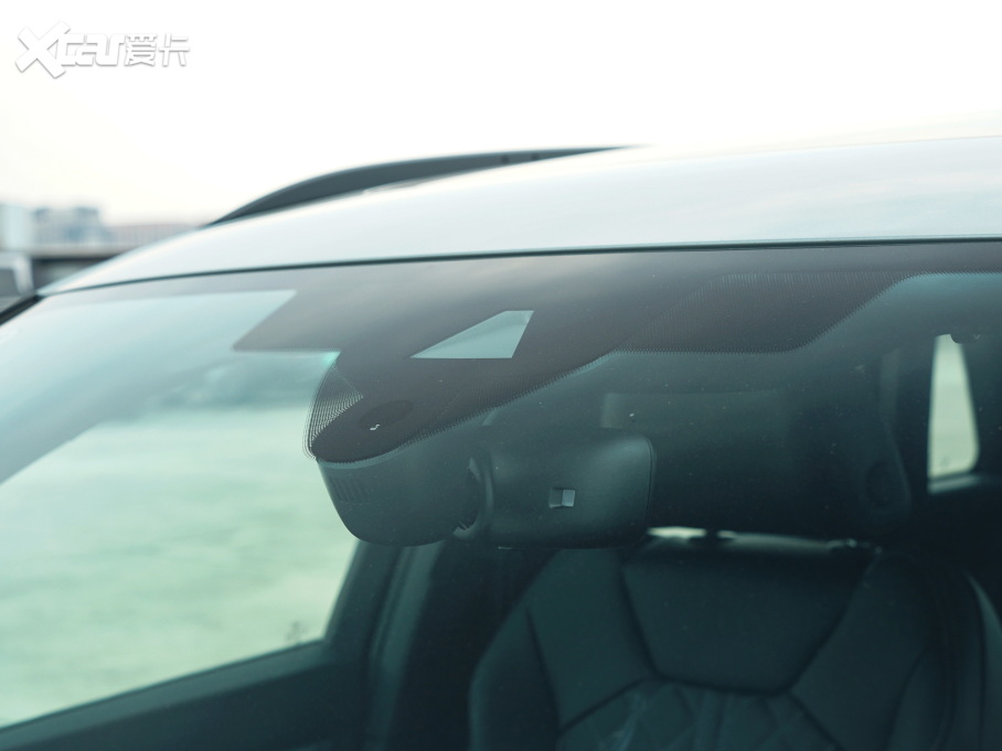 2024WQ3 45 TFSI quattro rЄӸ