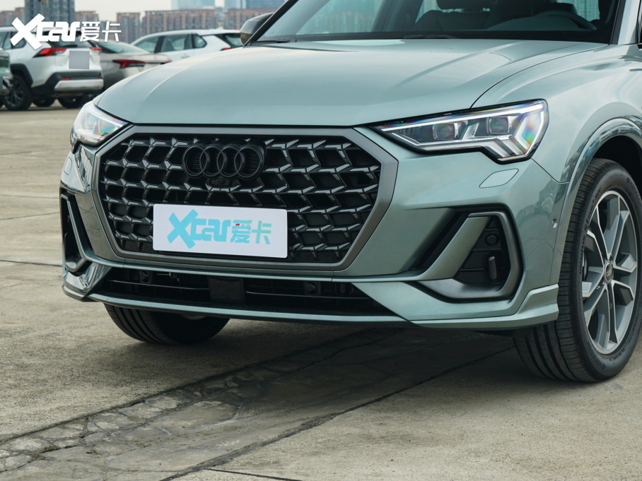 2024WQ3 45 TFSI quattro rЄӸ