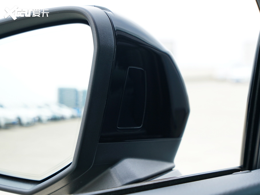 2024��?yu��n)W��Q3 45 TFSI quattro �r(sh��)�Є�(d��ng)����