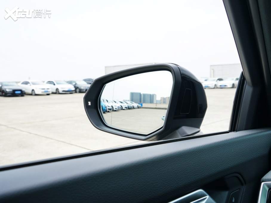 2024��W��Q3 45 TFSI quattro �r�ЄӸ���