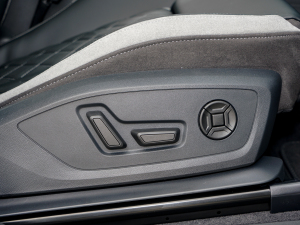 202445 TFSI quattro rЄӸ g