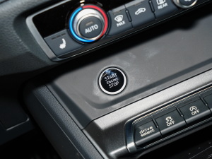 202445 TFSI quattro rЄӸ п؅^(q)