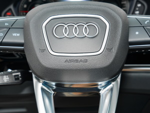 202445 TFSI quattro rЄӸ п؅^