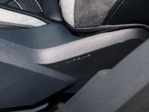 202445 TFSI quattro rЄӸ п؅^