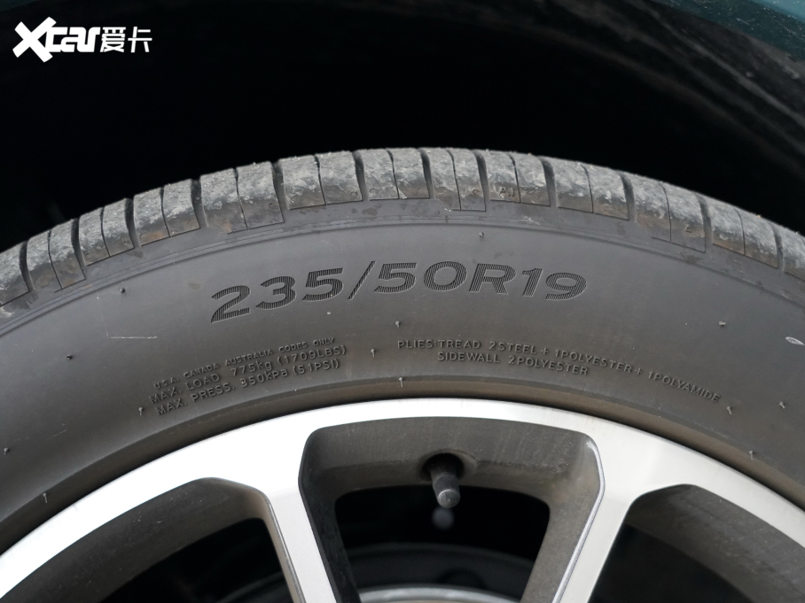 2024WQ3 Sportback 45 TFSI quattro ؄e