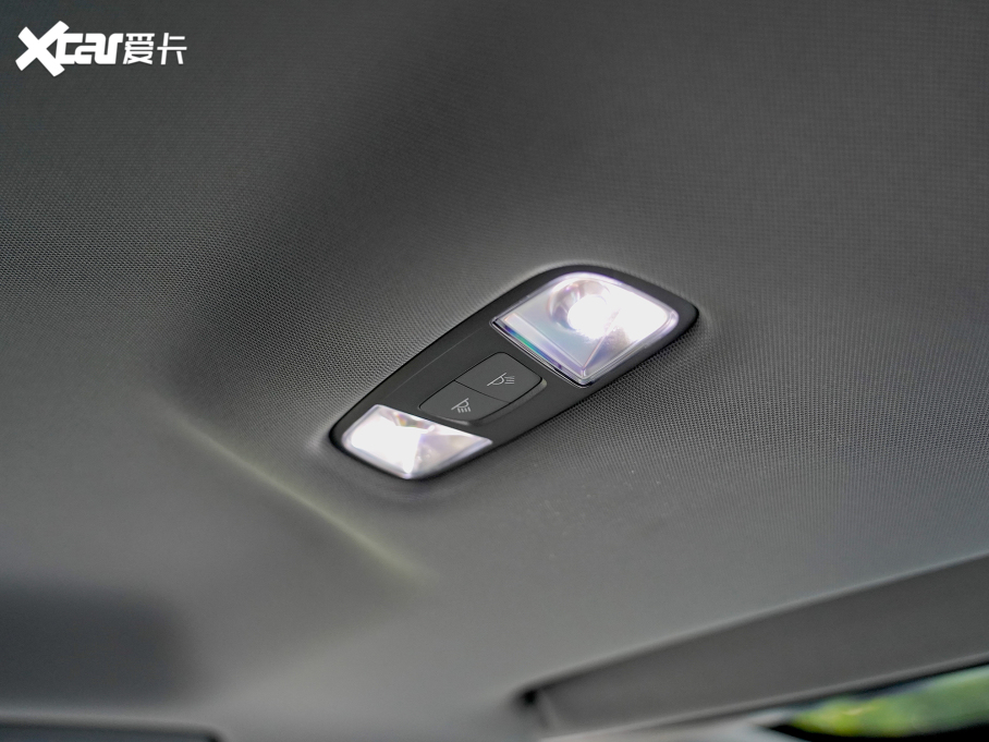 2024WQ3 Sportback 45 TFSI quattro ؄e