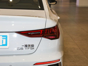 2025Sportback 35TFSI r(sh) S line (x)(ji)^(gun)